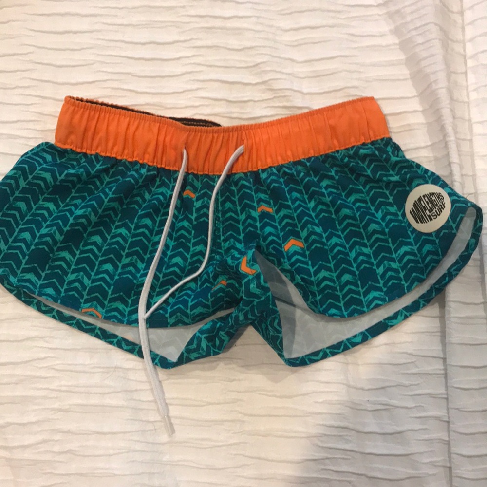 Wavelength swim shorts